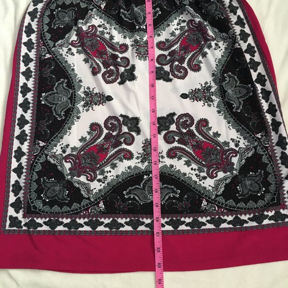 Dress - Picture 3 of 8